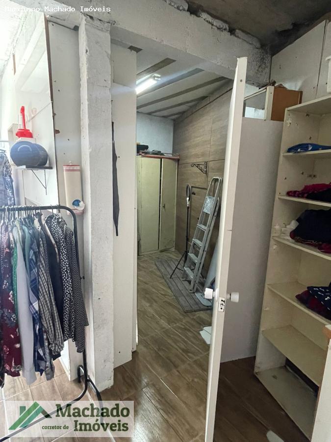 Casa, 6 quartos, 260 m² - Foto 8