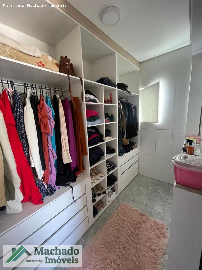 Casa, 6 quartos, 260 m² - Foto 32