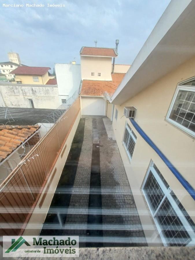 Casa, 6 quartos, 295 m² - Foto 12