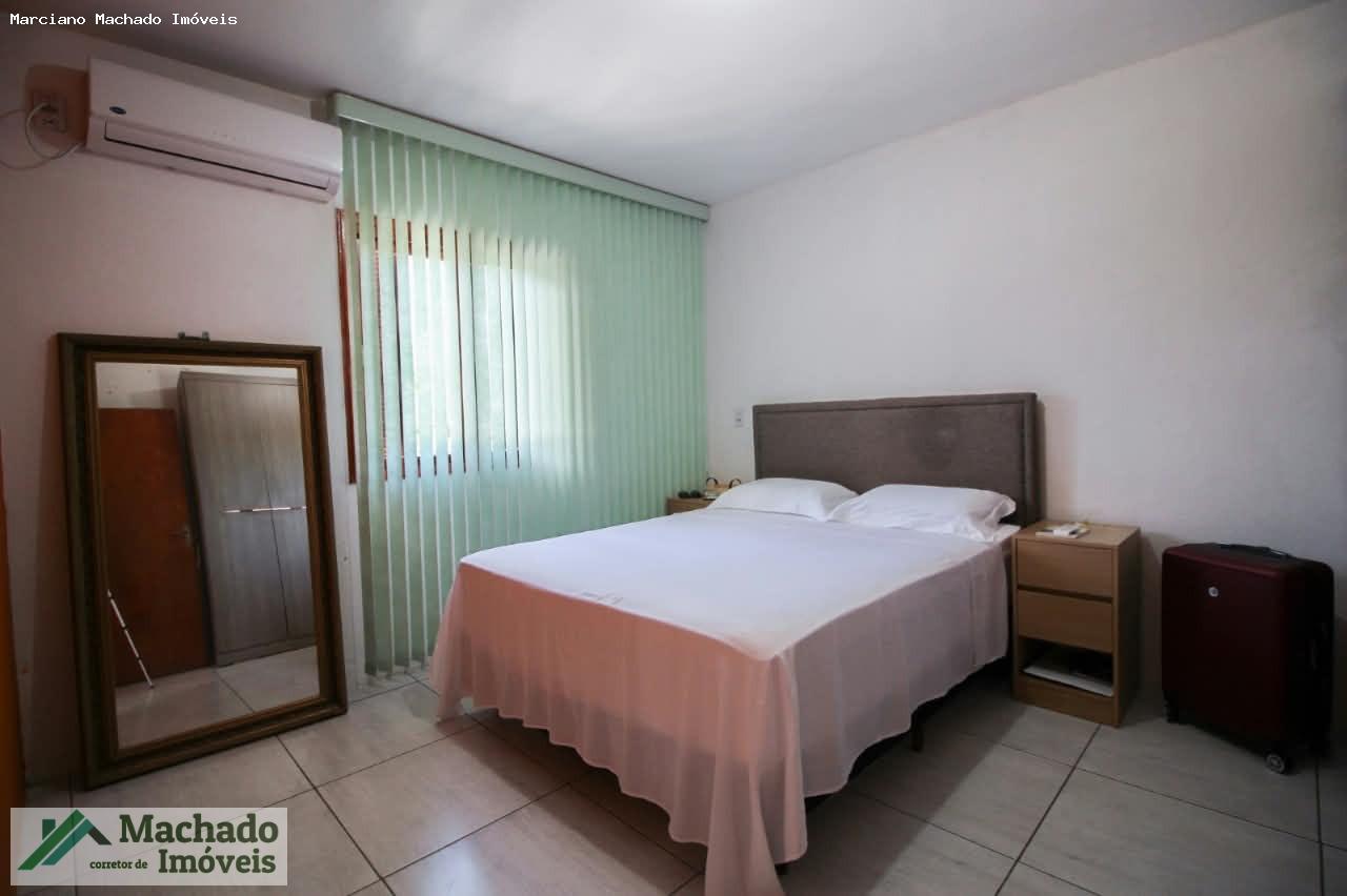 Casa, 3 quartos, 220 m² - Foto 11