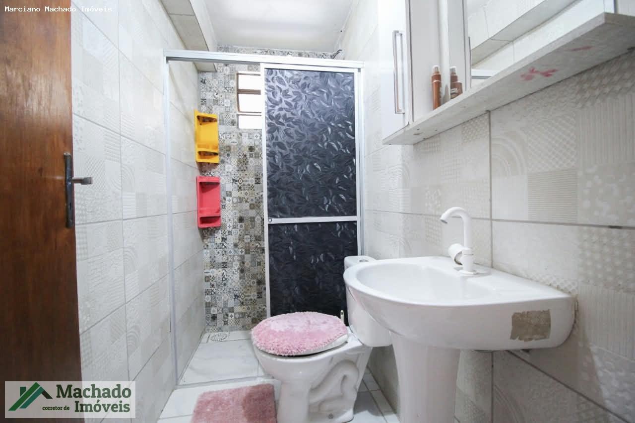 Casa, 3 quartos, 220 m² - Foto 13